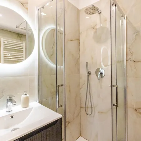 Teatro - Isabella Trieste